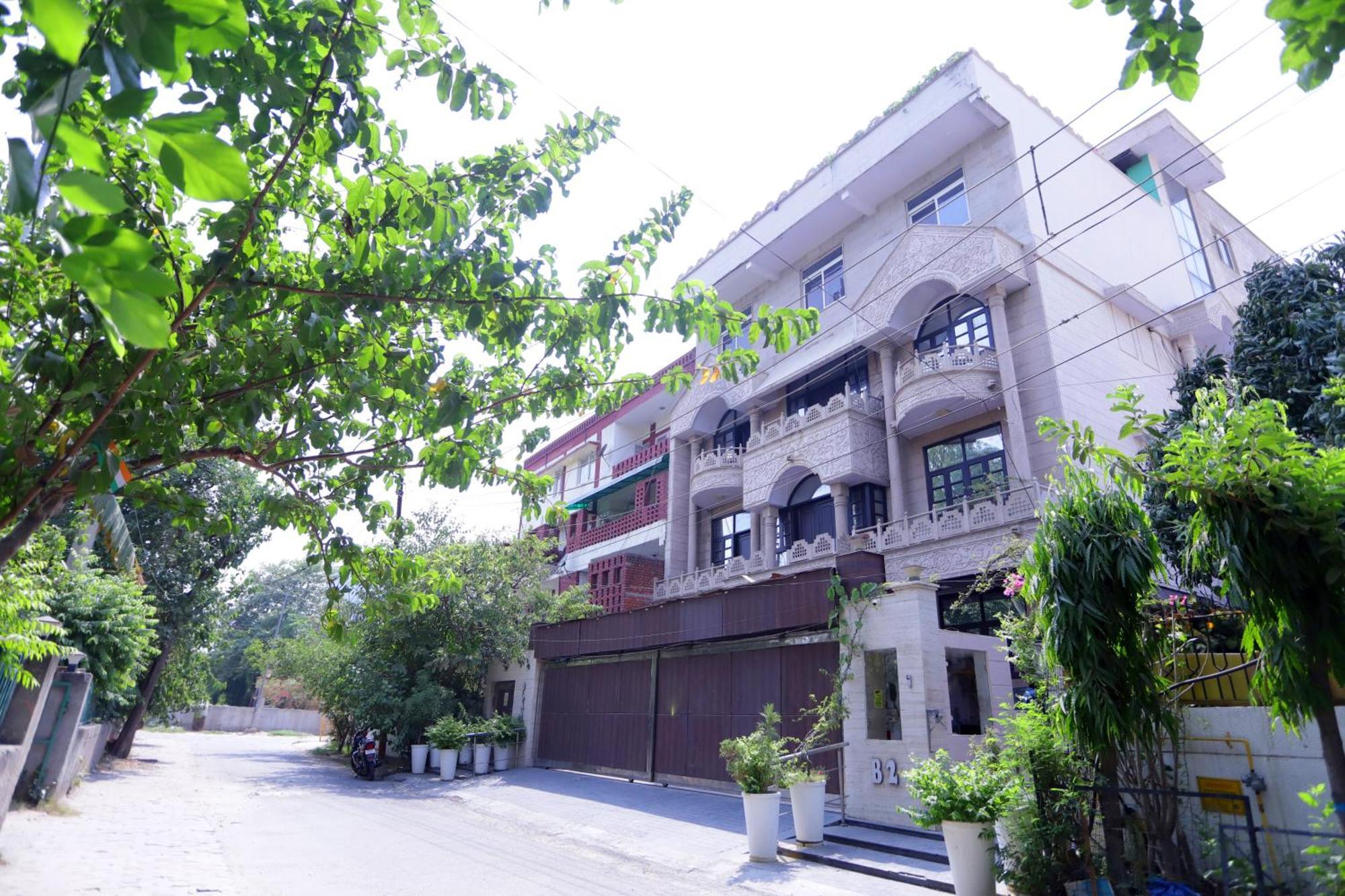 Hotel Pk Residency Нойда Екстер'єр фото